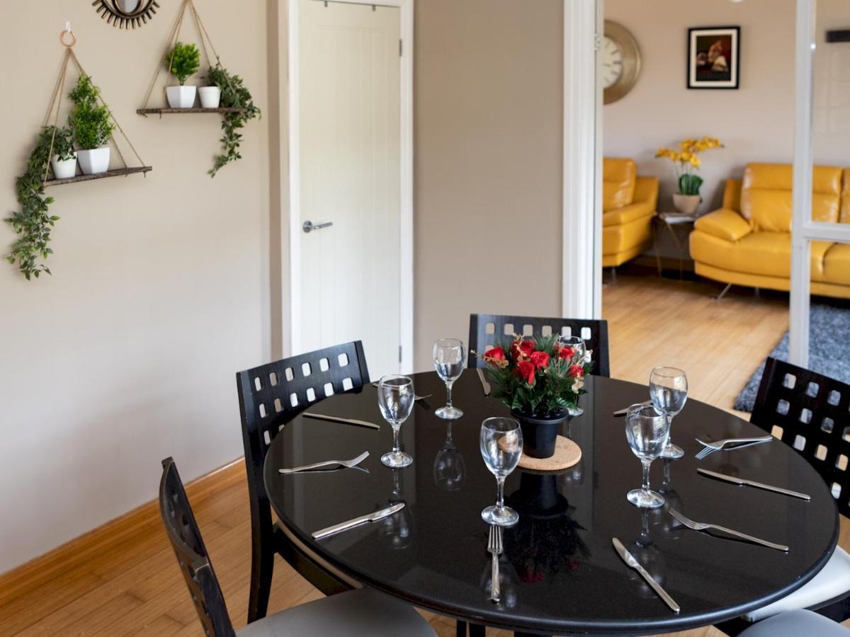 Pass The Keys Amazing 4 Bedroom Property- Hot Tub & Sea Views Scarborough Bagian luar foto