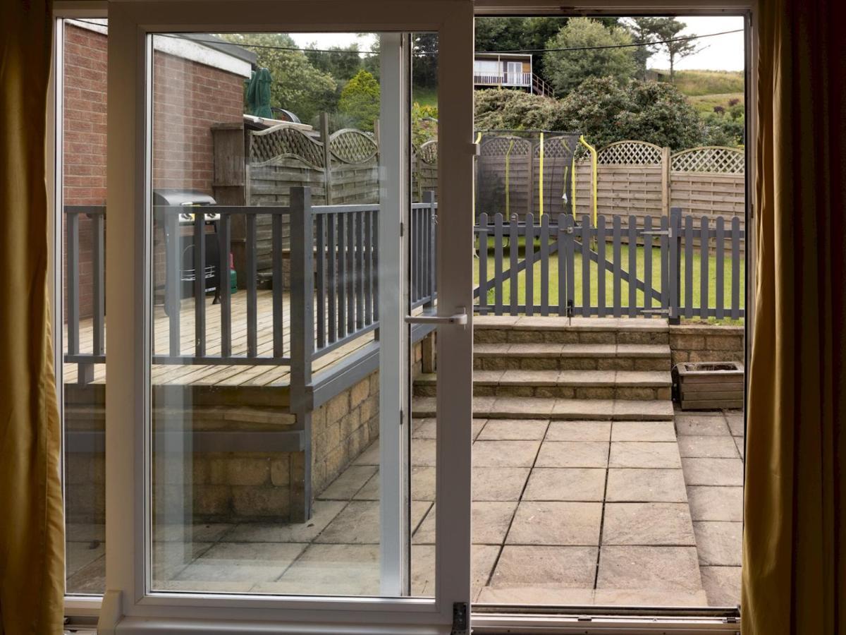Pass The Keys Amazing 4 Bedroom Property- Hot Tub & Sea Views Scarborough Bagian luar foto